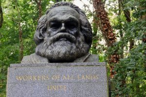 Une vision plus rapprochée du Marxisme, résumé en 5 points